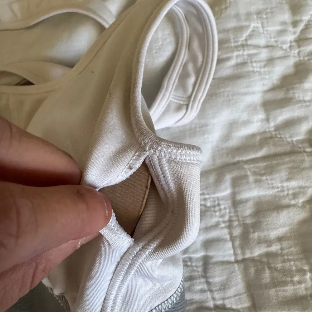 Under Armour White and Grey Sports Bra Size Small - Picture 9 of 9